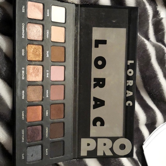 Lorac eyeshadow palletes. - Picture 2 of 2